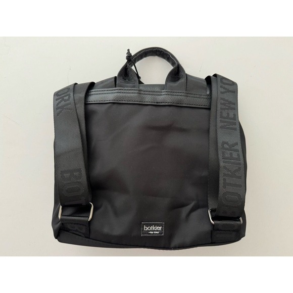 Botkier New York Trigger Backpack Small Black Polyester Lightweight Pockets NWT - Picture 4 of 12